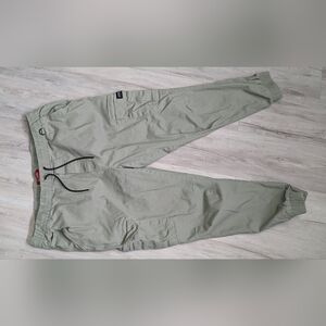 Men's Guess Olive Cargo Pants LG-XL
